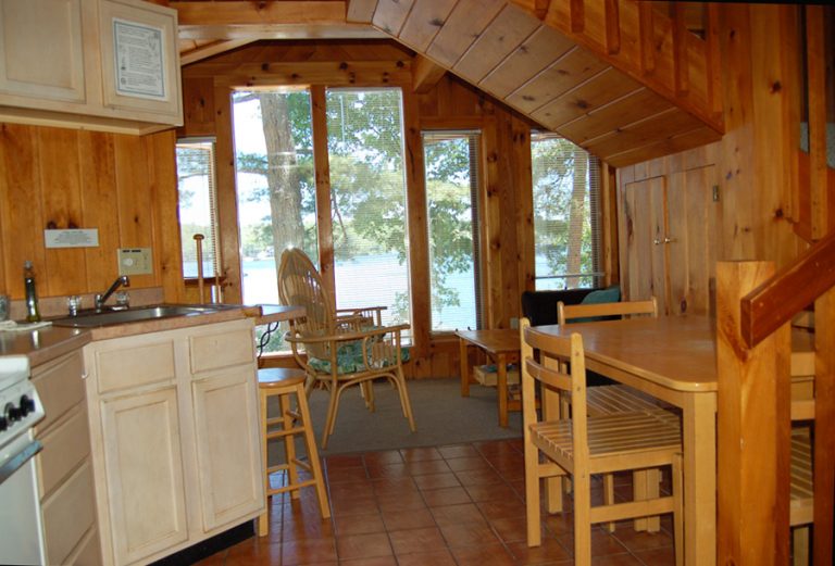 Water’s Edge Cottage Sebago Lake Lodge
